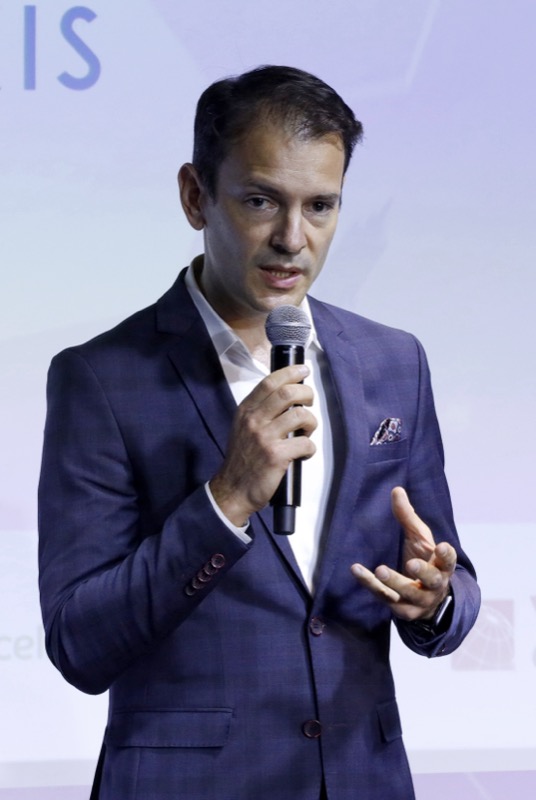 Haïm Dimer speaking